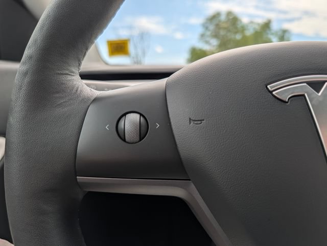 Used 2021 Tesla Model Y Performance AWD/4WD image 21