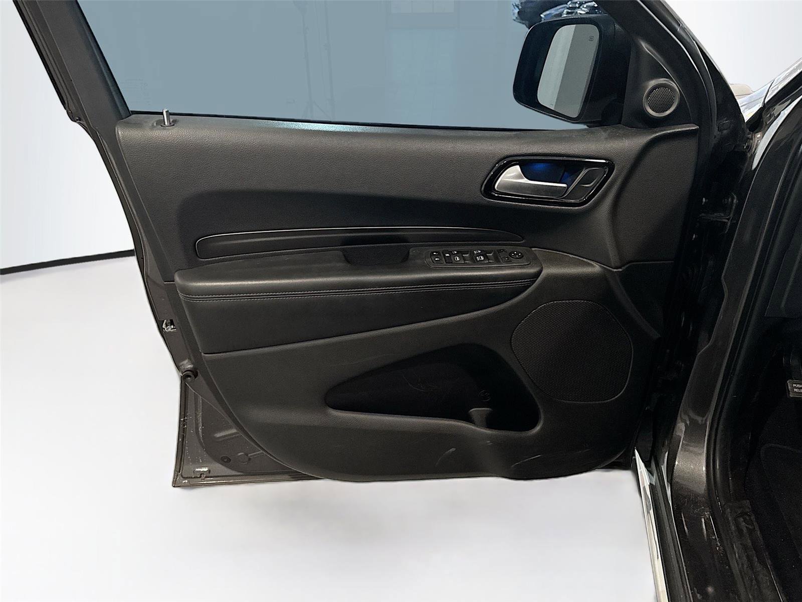 Used 2021 Dodge Durango SXT image 9