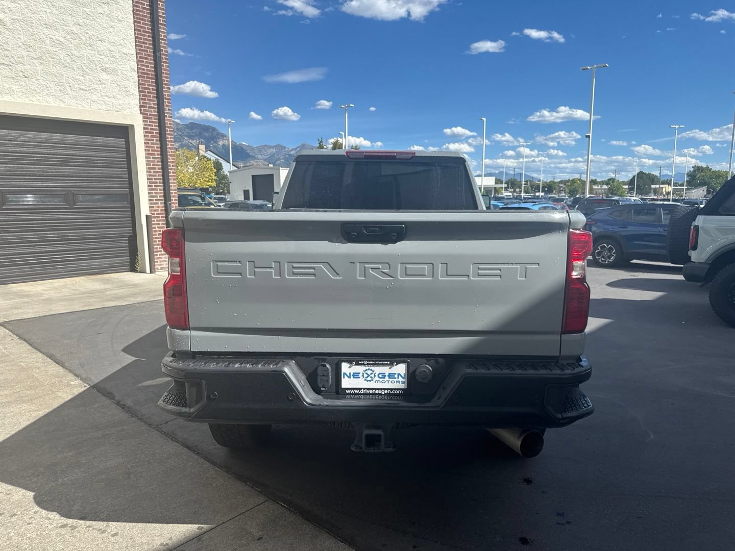 Used 2025 Chevrolet Silverado 2500 Custom w/ Custom Value Package AWD/4WD image 7