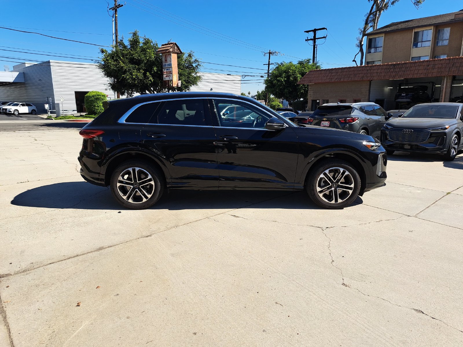 Certified 2026 Audi Q5 Premium AWD/4WD image 4