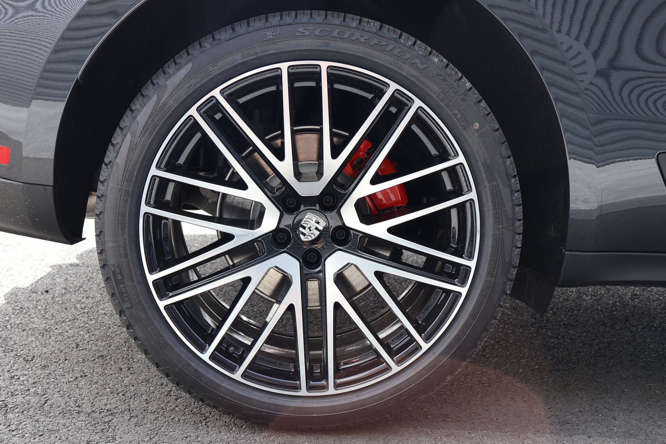 New 2026 Porsche Macan S AWD/4WD image 28