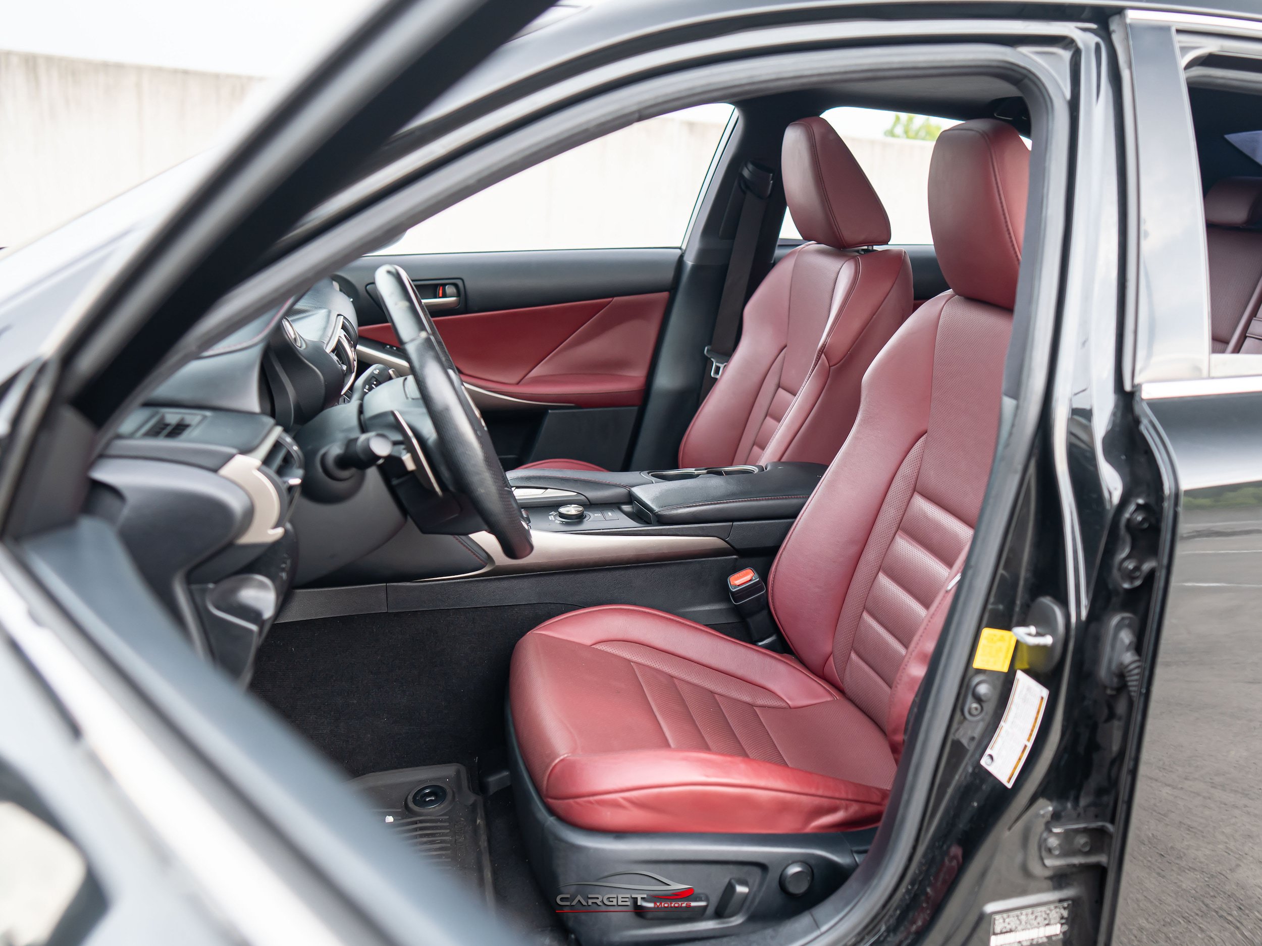 Used 2019 Lexus IS 350 F Sport w/ F Sport Package RWD image 16