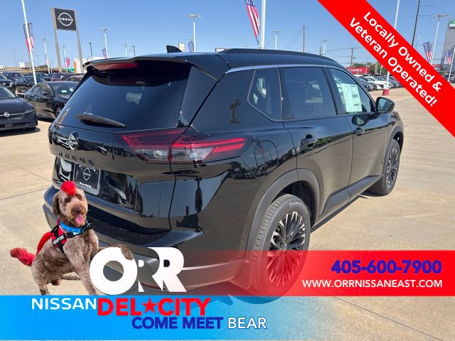 New 2026 Nissan Rogue Dark Armor FWD image 6