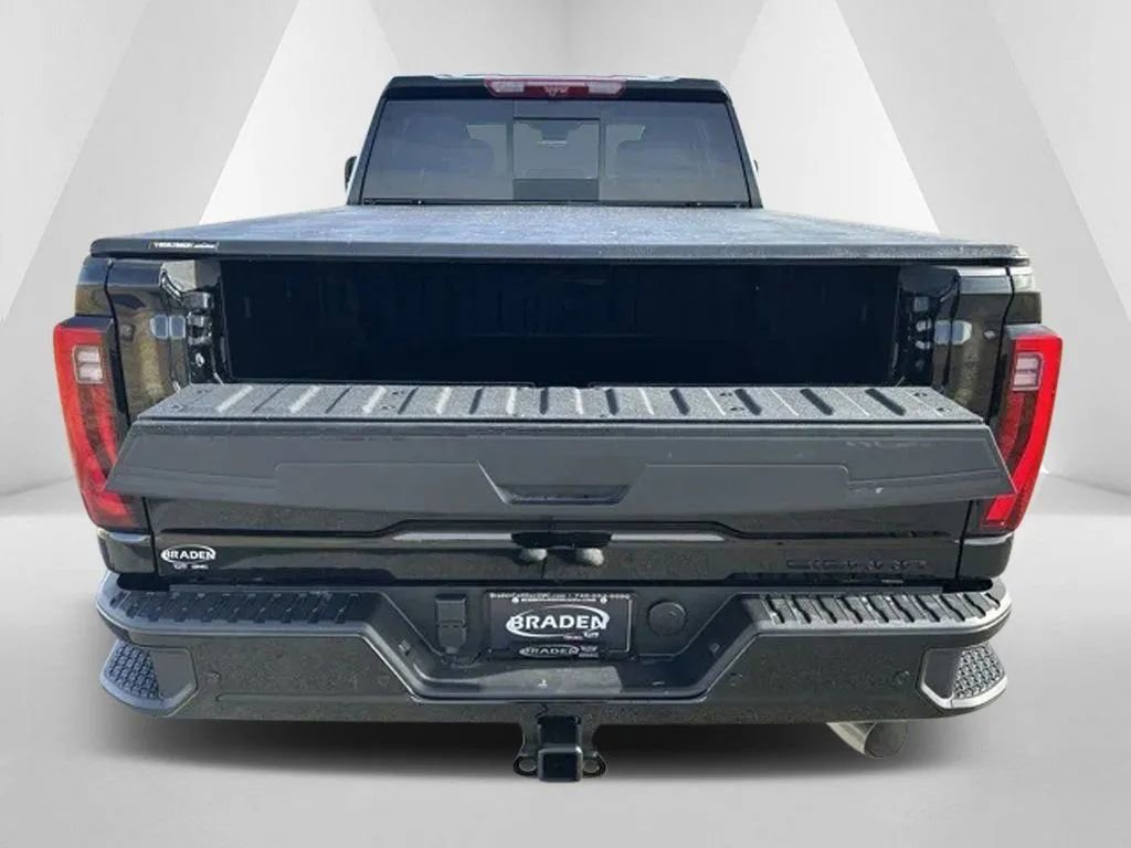 New 2026 GMC Sierra 3500 Denali w/ Technology Package image 37