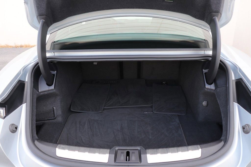 Used 2020 Porsche Taycan 4S image 25