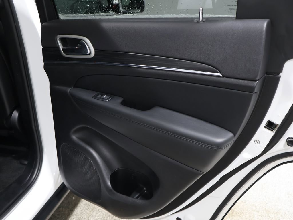 Certified 2021 Jeep Grand Cherokee Limited w/ Trailer Tow Group IV image 25