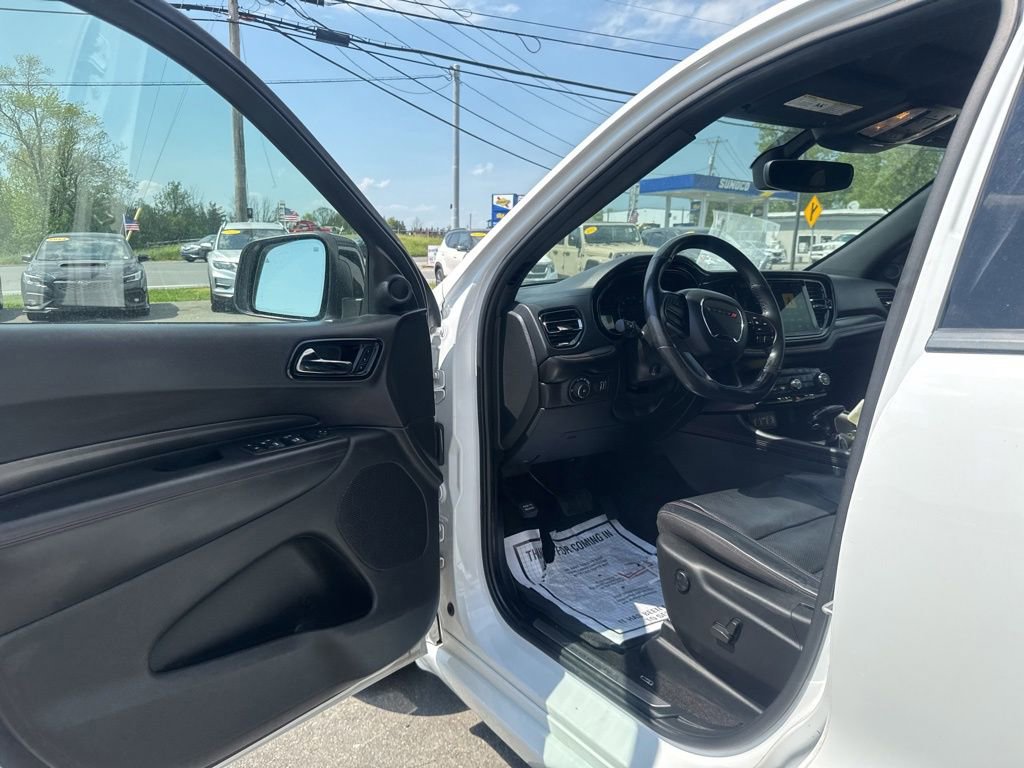 Used 2022 Dodge Durango R/T w/ Blacktop Package AWD/4WD image 27