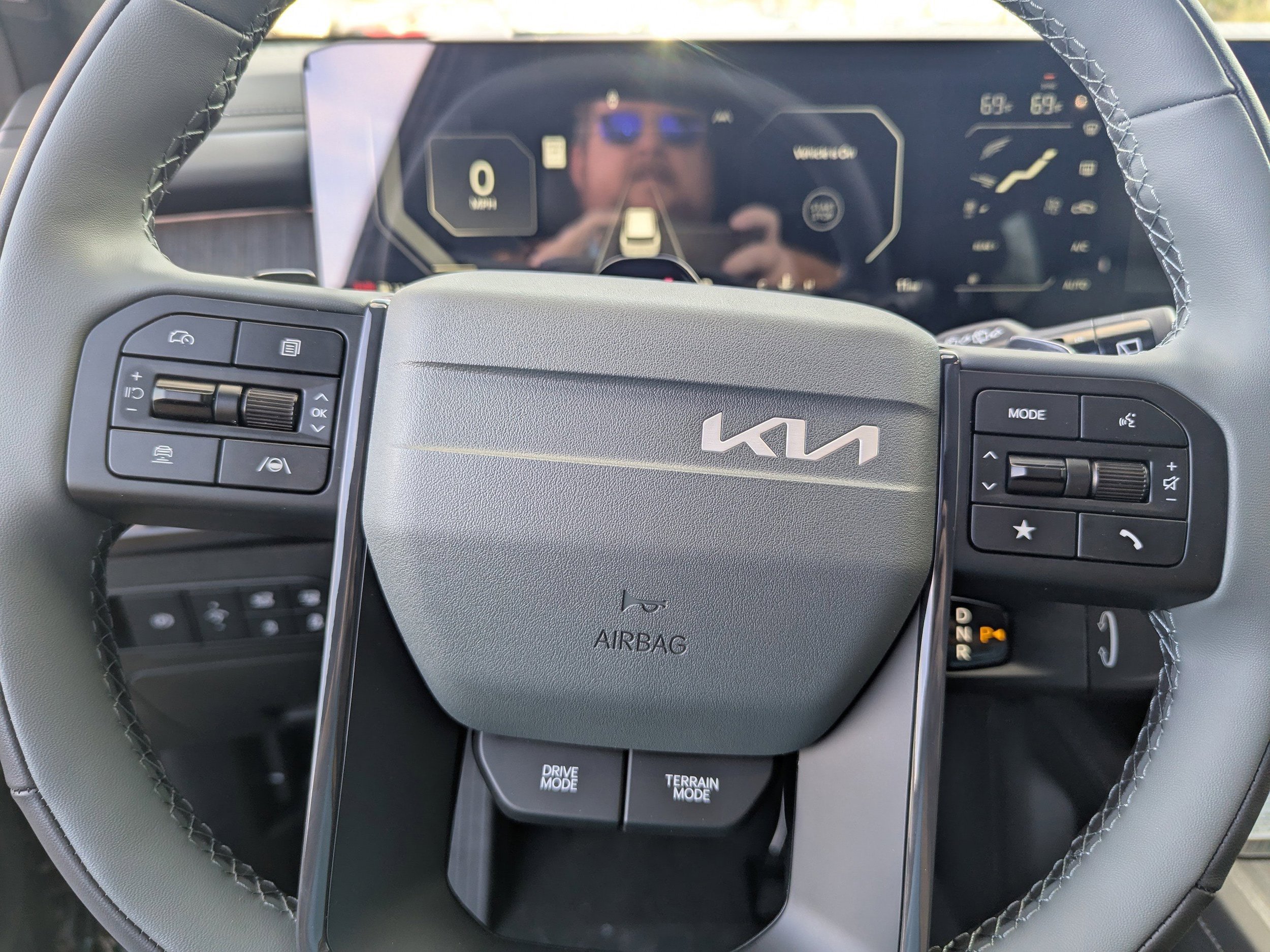 New 2027 Kia Telluride SX Prestige X-Line image 14