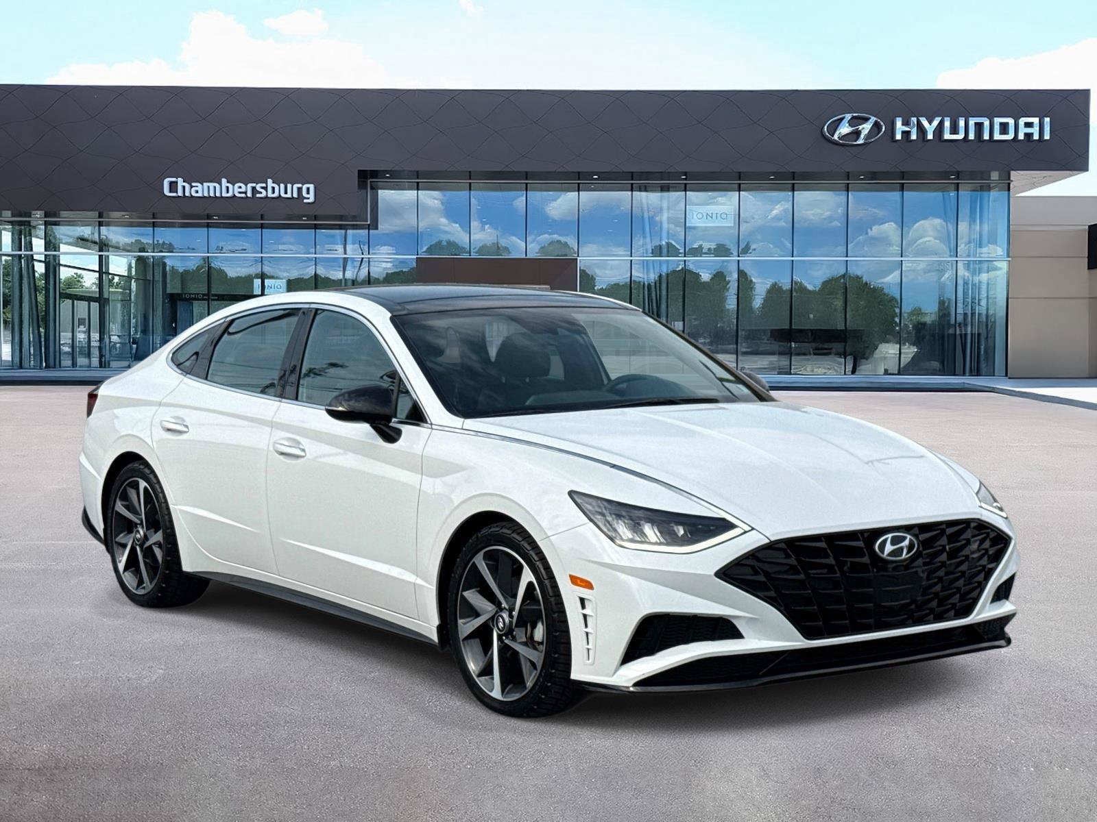Used 2023 Hyundai Sonata SEL Plus FWD image 1