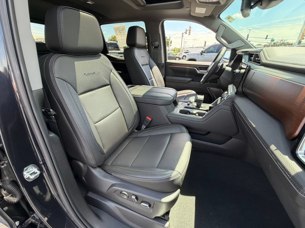 Certified 2026 GMC Sierra 1500 Denali AWD/4WD image 16