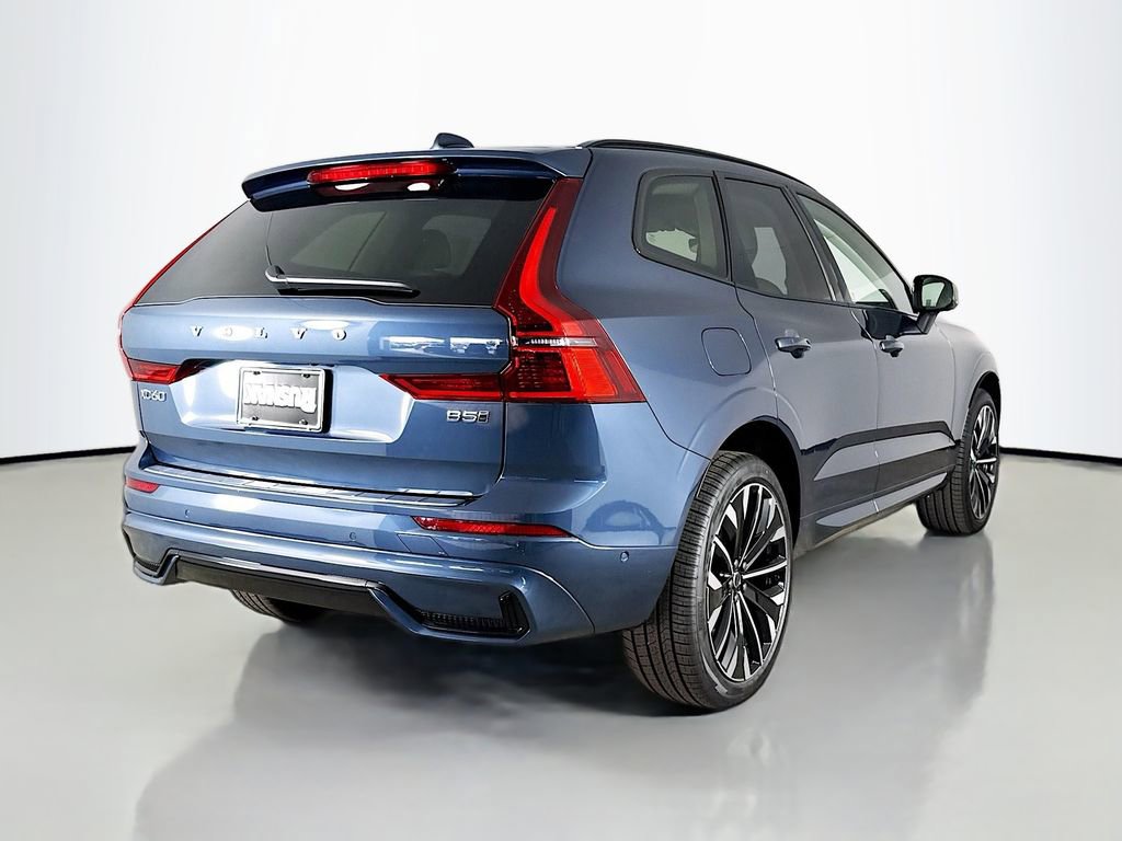 New 2026 Volvo XC60 B5 Ultra w/ Climate Package PRO image 7