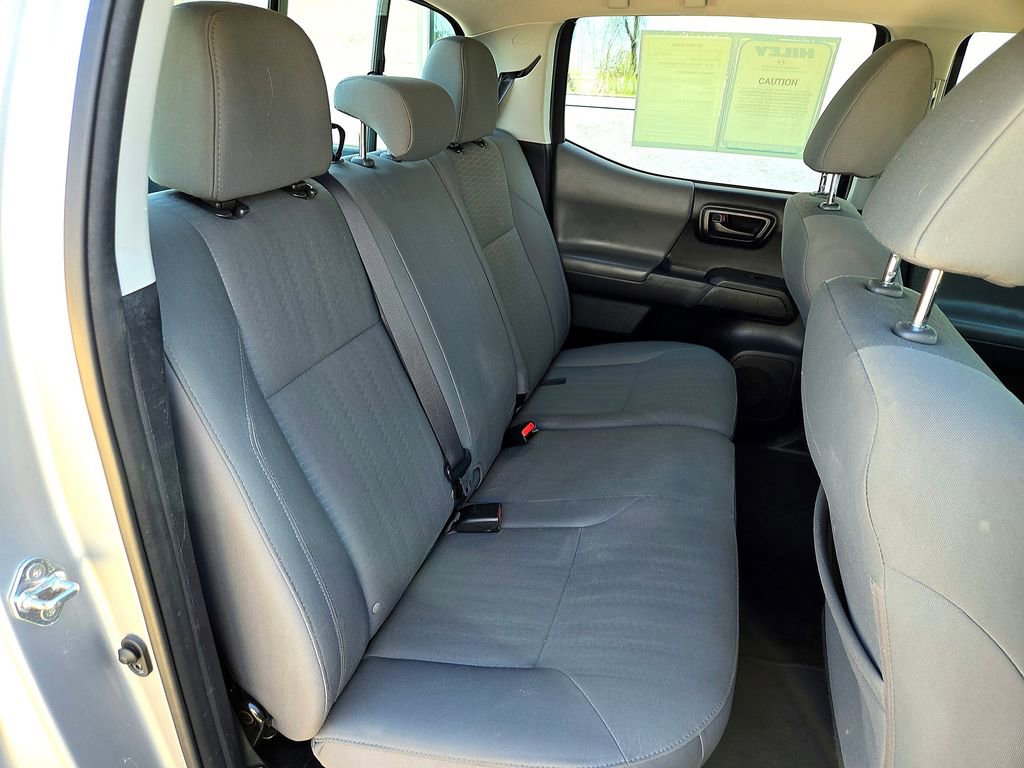 Used 2018 Toyota Tacoma SR w/ SR Convenience Package image 25