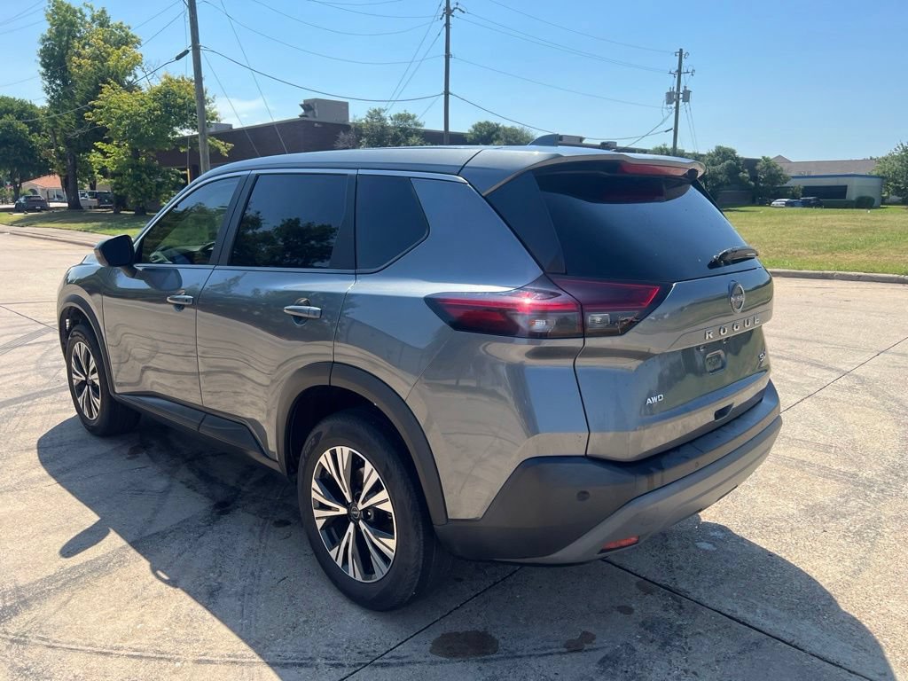 Used 2023 Nissan Rogue SV AWD/4WD image 9