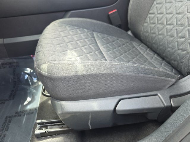 Used 2026 Nissan Kicks SV FWD image 25