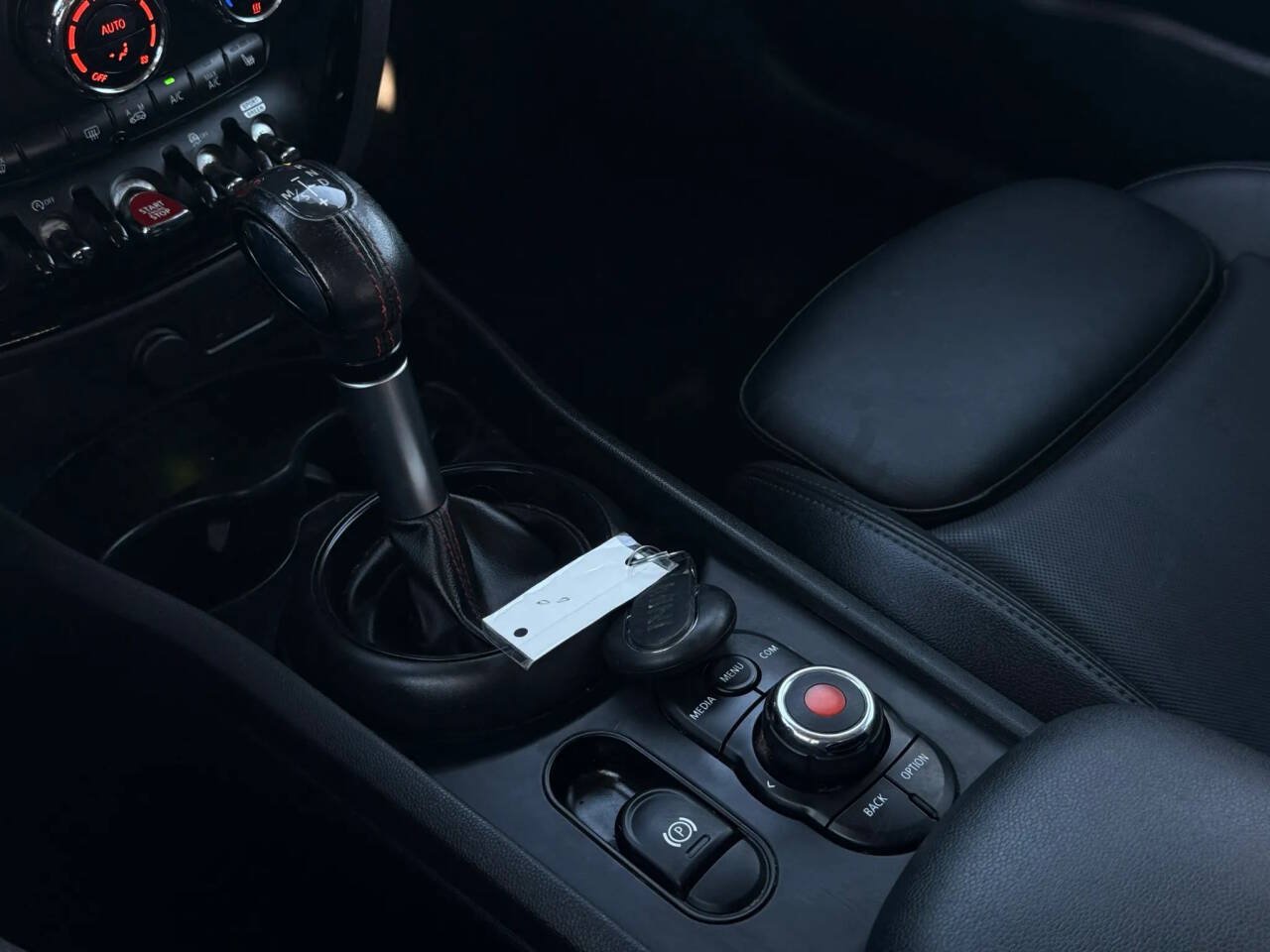 Used 2019 MINI Cooper Clubman S w/ Premium Package AWD/4WD image 10