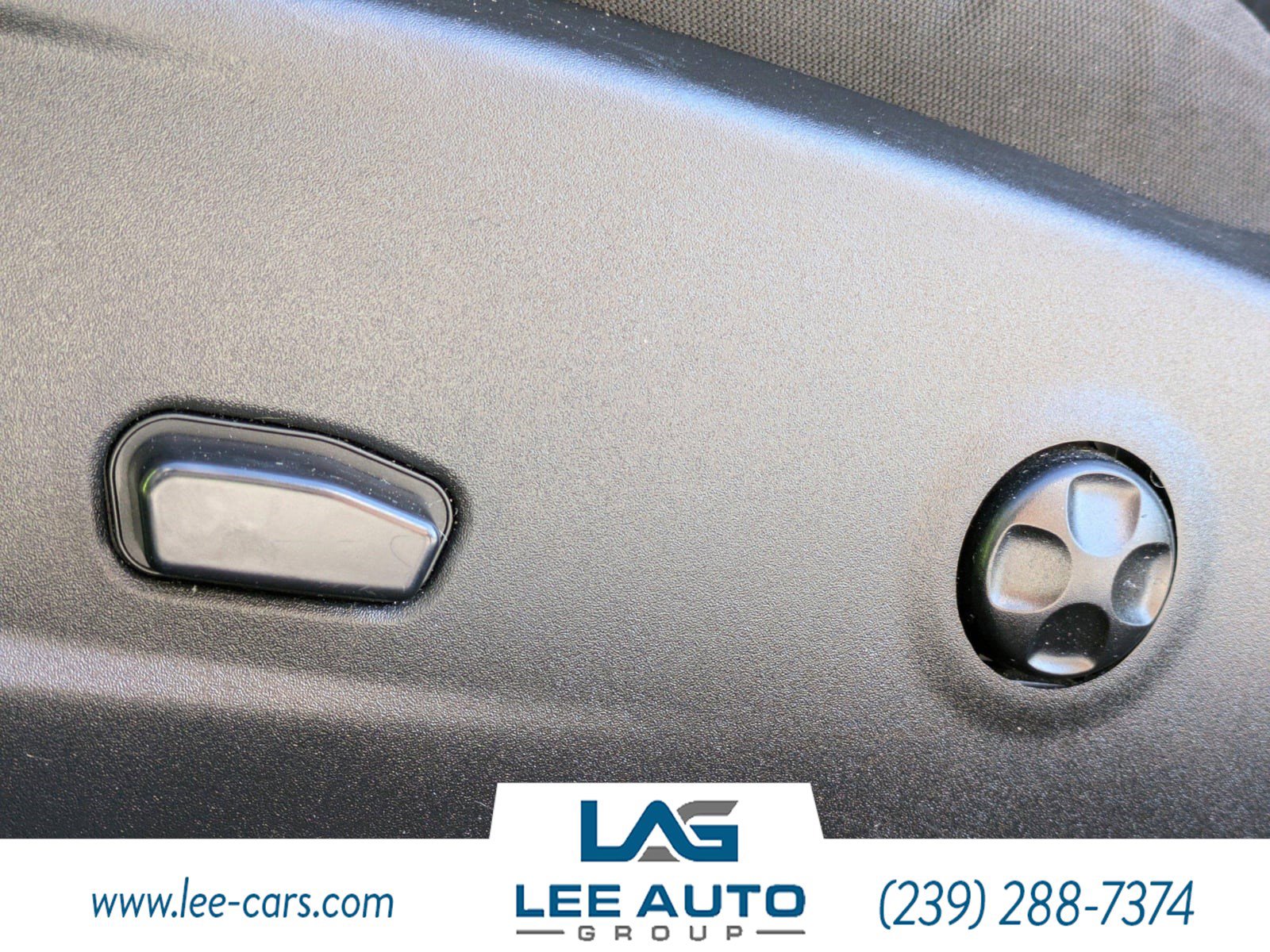 Used 2015 Dodge Challenger R/T w/ Quick Order Package 22B R/T image 14