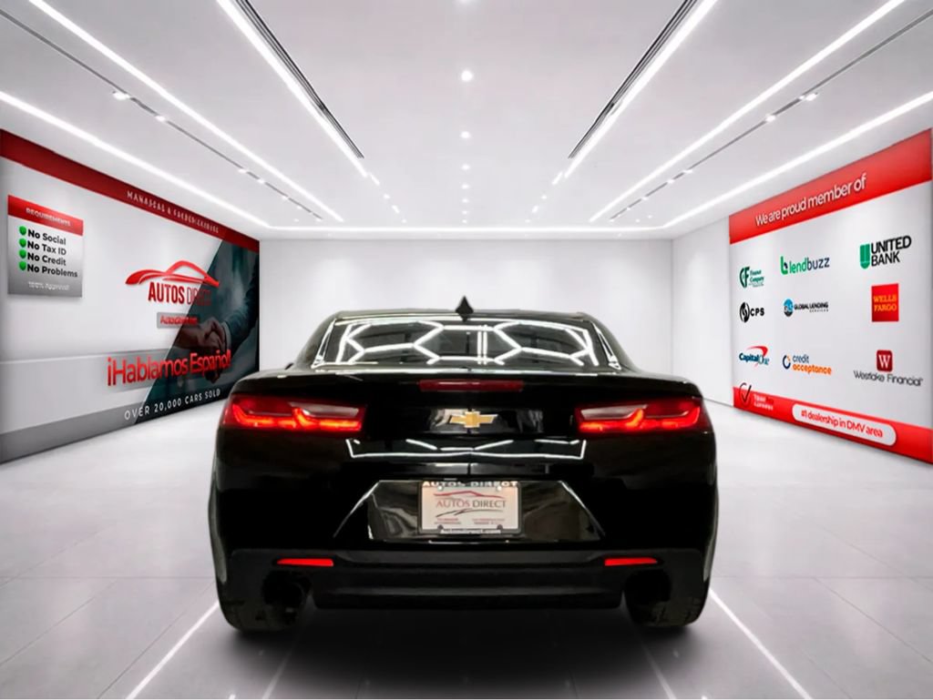 Used 2018 Chevrolet Camaro LS RWD image 6