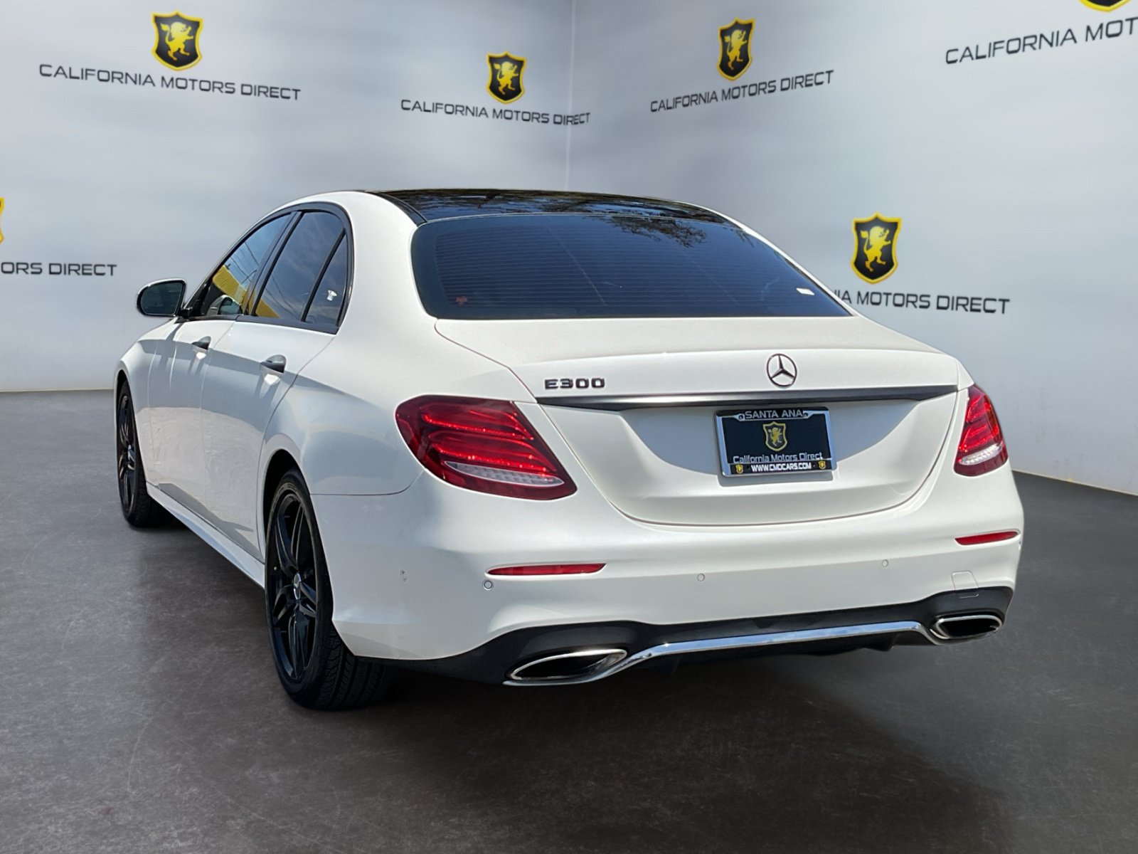 Used 2017 Mercedes-Benz E 300 image 7