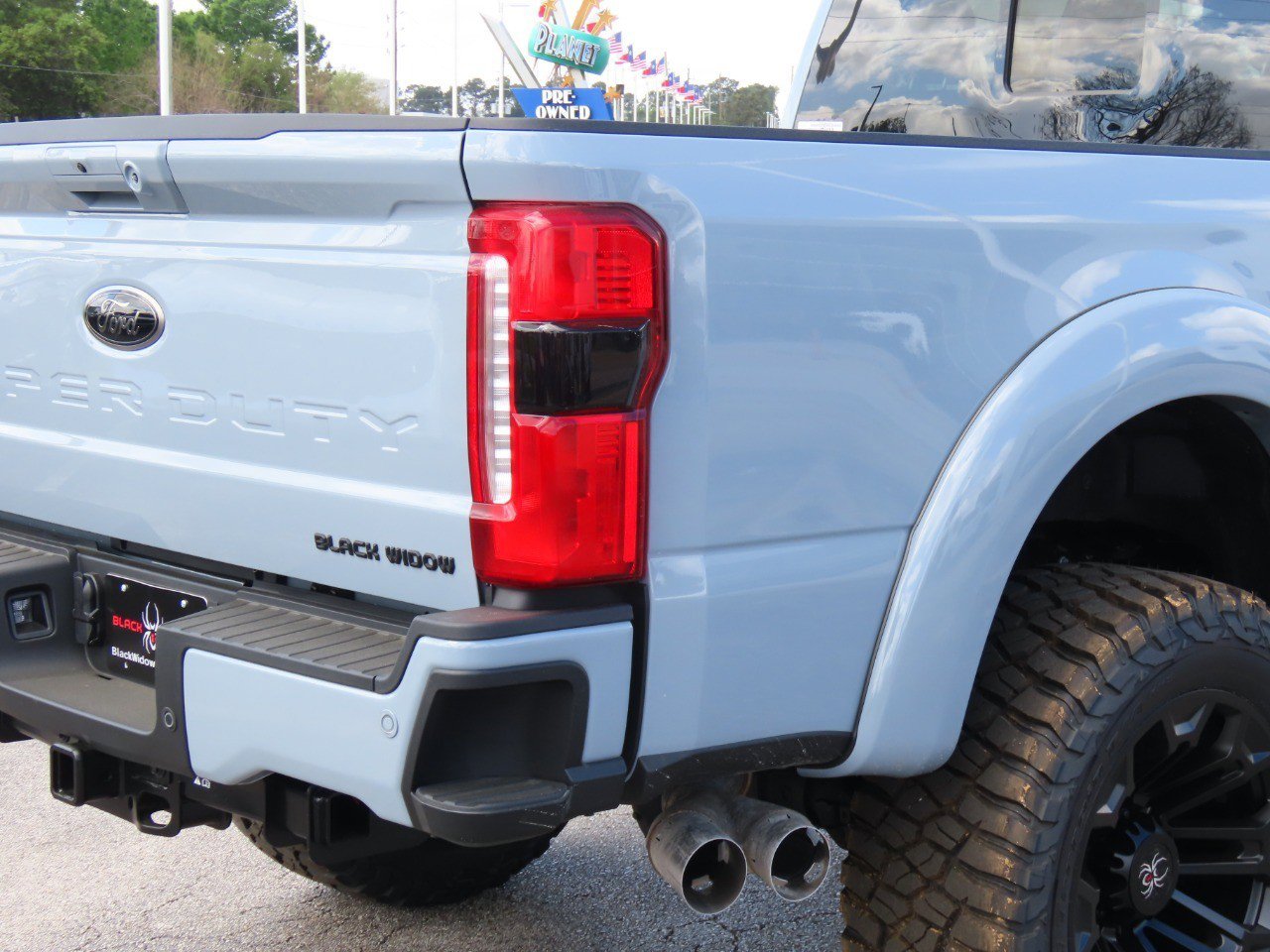 New 2026 Ford F250 Lariat w/ Black Appearance Package image 12