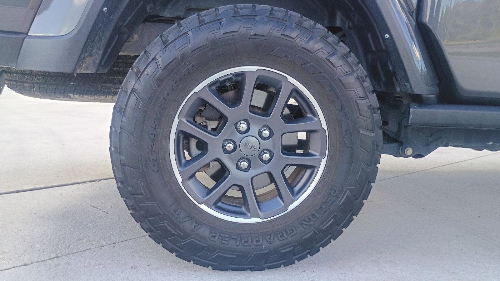 Used 2023 Jeep Gladiator Overland w/ Popular Equipment Package image 22