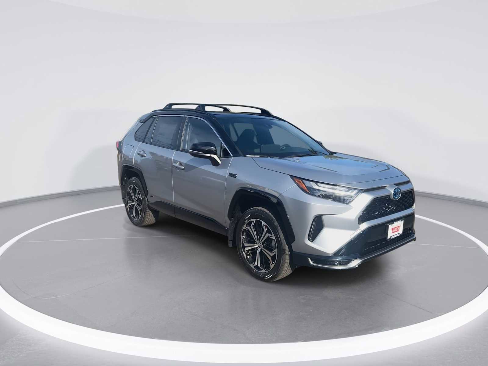 New 2024 Toyota RAV4 XSE w/ Weather Package image 2