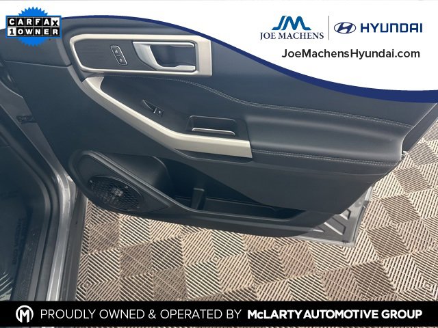 Used 2023 Ford Explorer XLT image 22