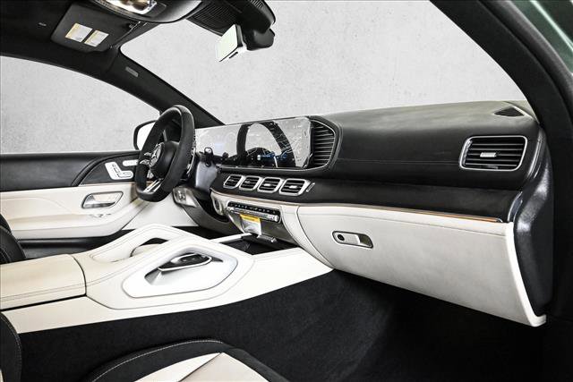 New 2026 Mercedes-Benz GLE 53 AMG 4MATIC Coupe image 23