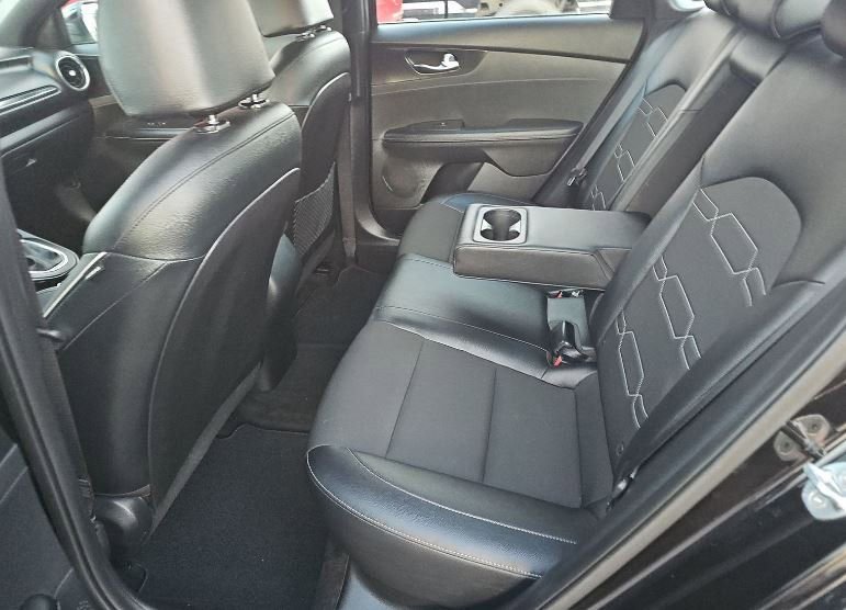 Used 2021 Kia Forte GT-Line w/ GT-Line Premium Package image 26