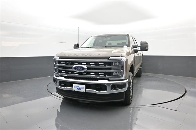 New 2026 Ford F250 Lariat w/ FX4 Off-Road Package image 3