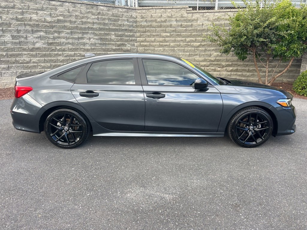 Used 2024 Honda Civic Sport image 11
