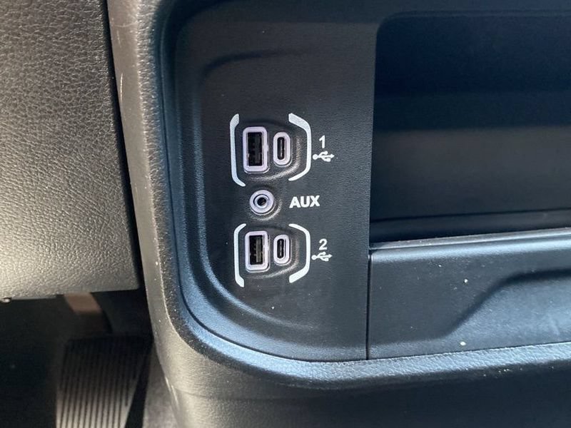 New 2026 RAM 2500 Tradesman AWD/4WD image 31