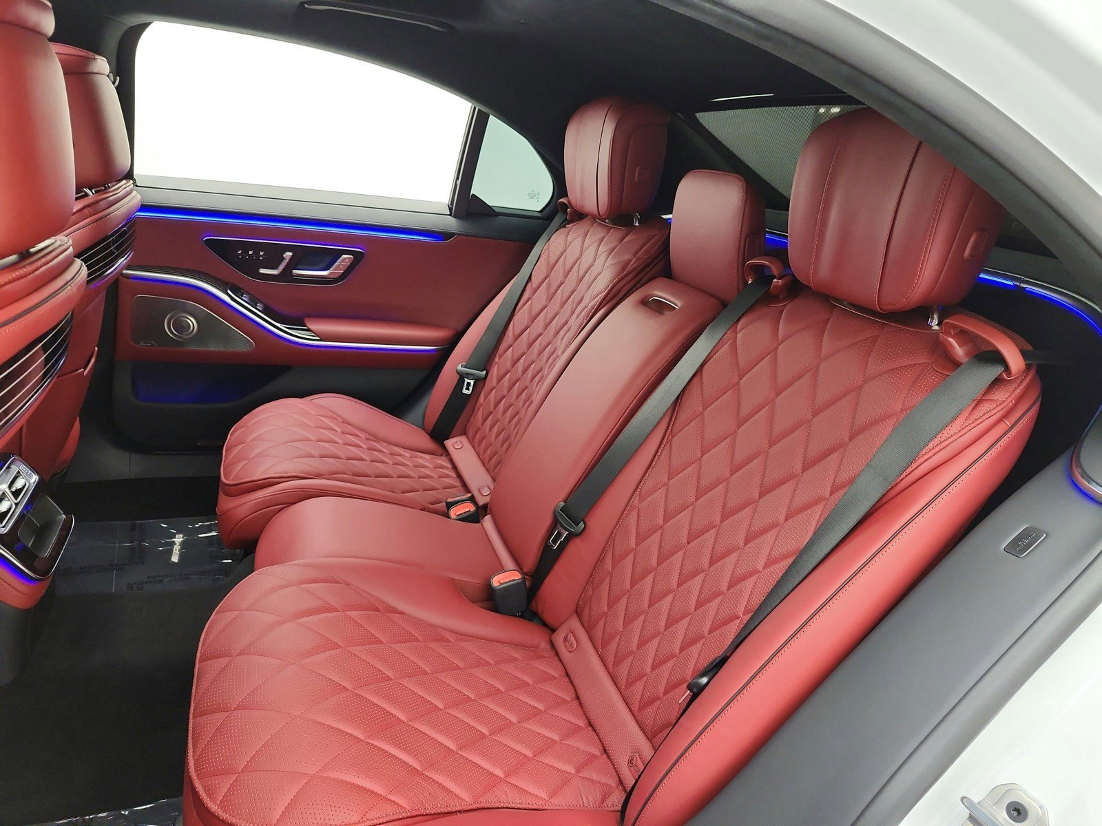 Used 2024 Mercedes-Benz S 580 4MATIC Sedan image 16