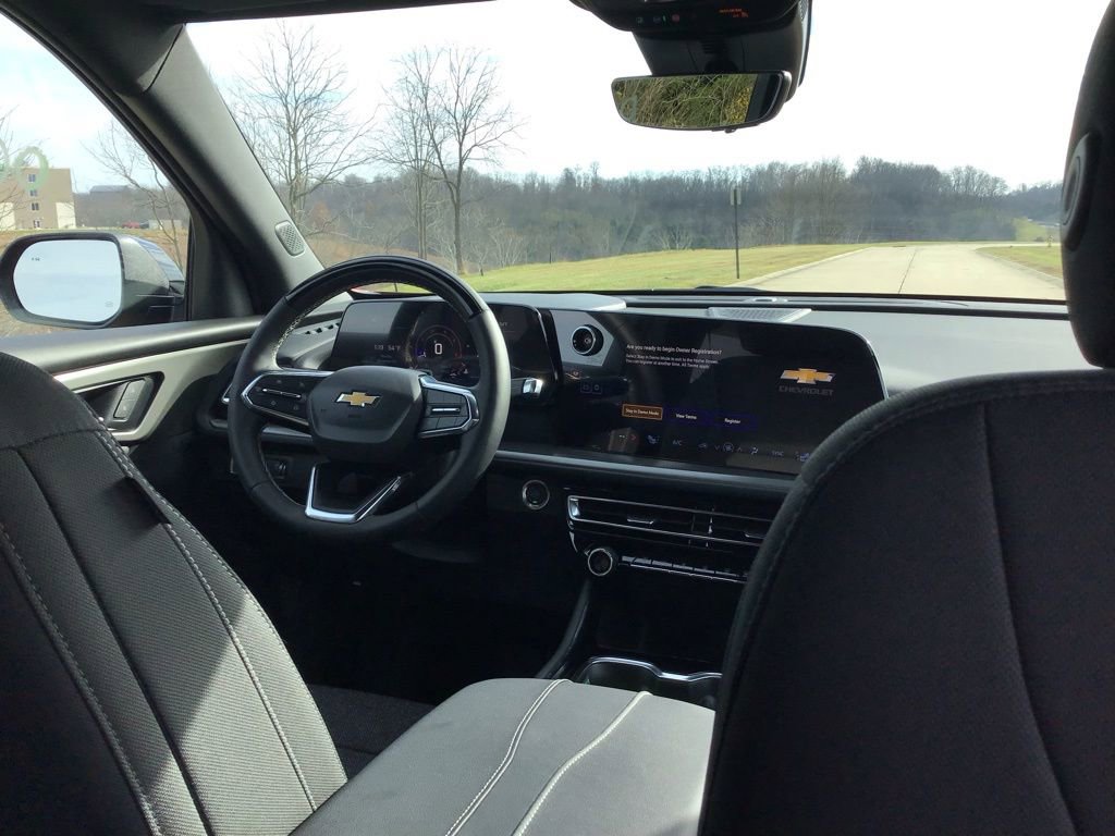 New 2026 Chevrolet Traverse LT w/ Enhanced Driving Package image 22