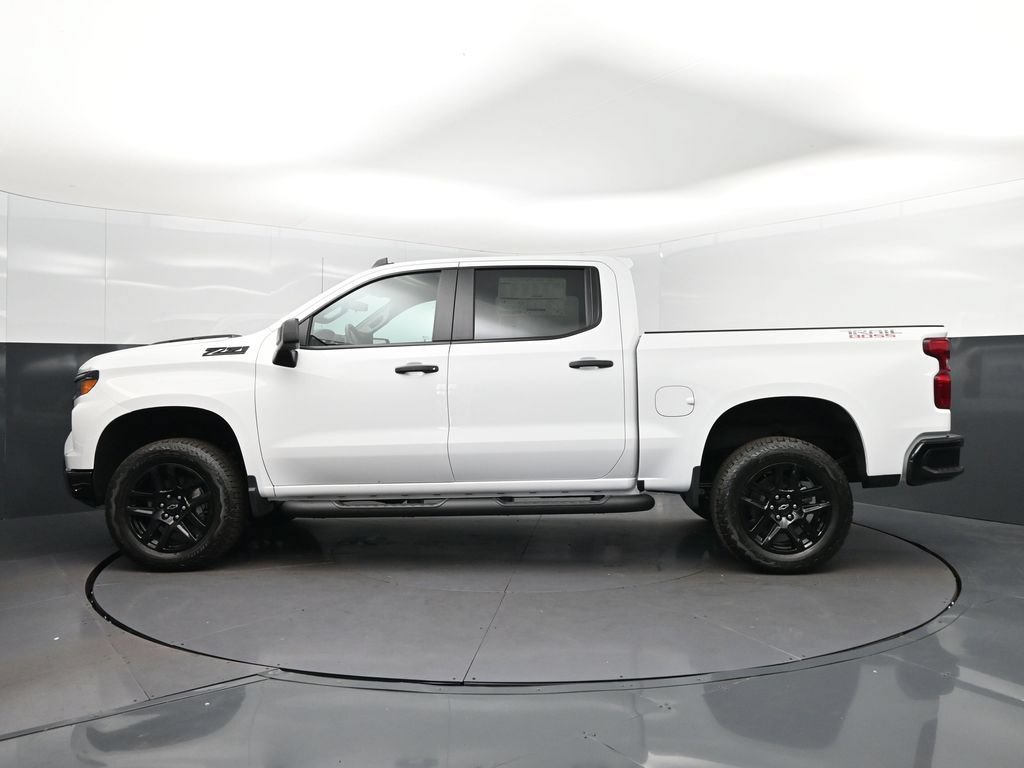 New 2026 Chevrolet Silverado 1500 Custom Trail Boss w/ Turbomax Blackout Package AWD/4WD image 4
