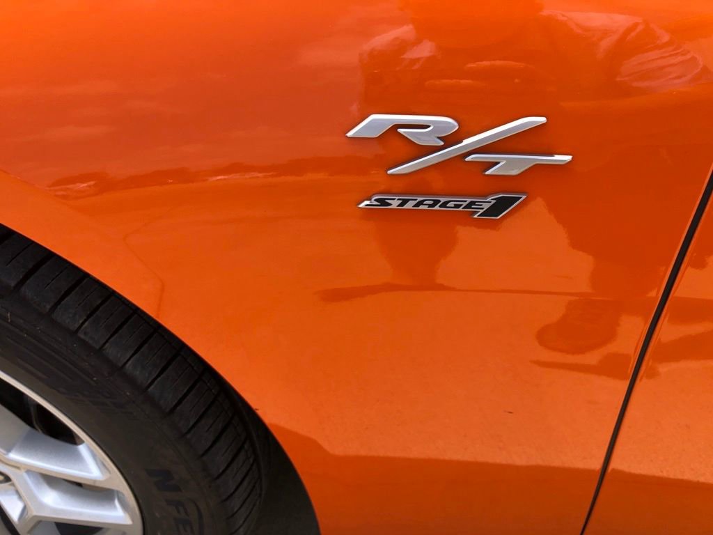 Used 2025 Dodge Charger Daytona R/T w/ Sun & Sound Package AWD/4WD image 43