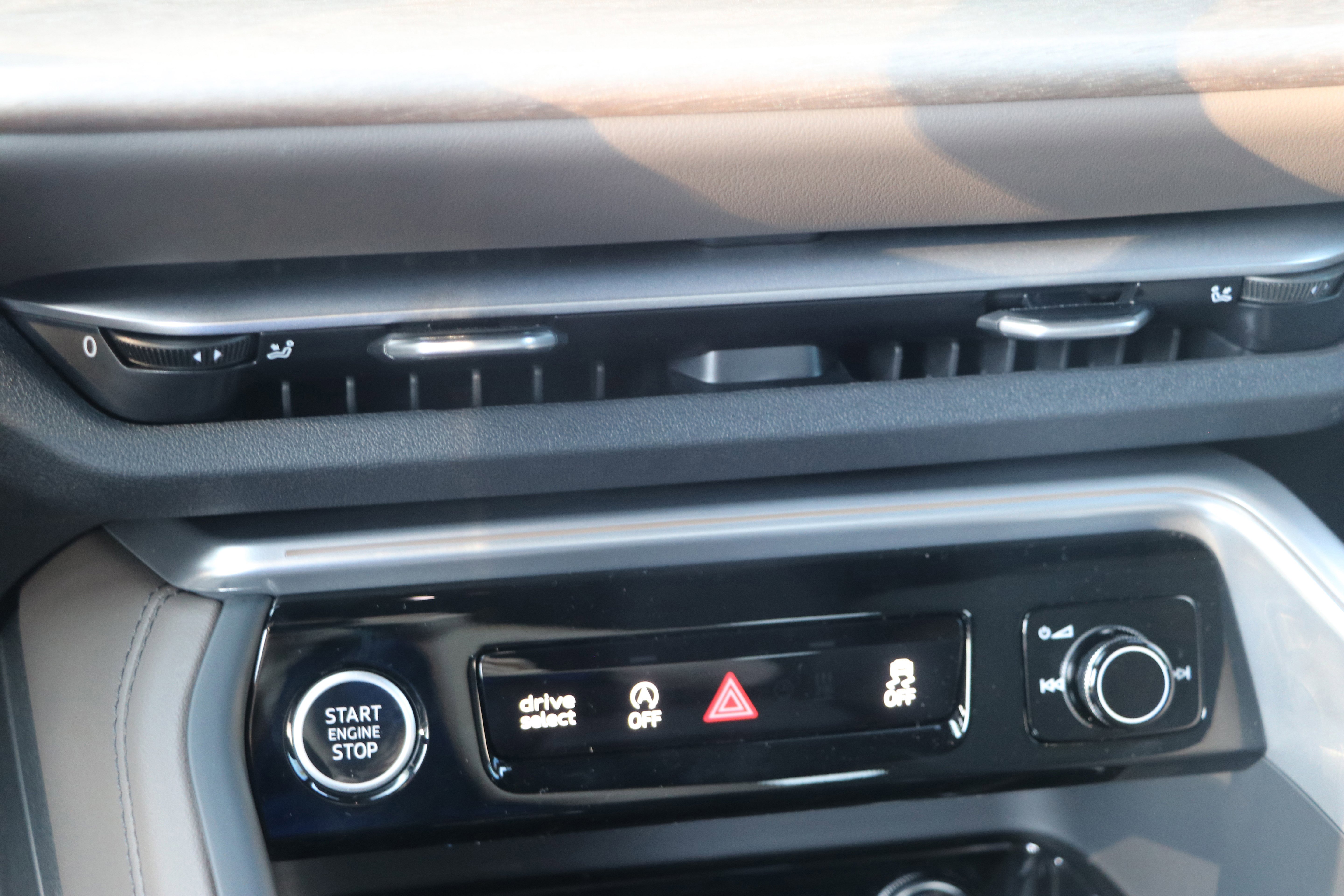 Used 2025 Audi Q5 Premium Plus image 23