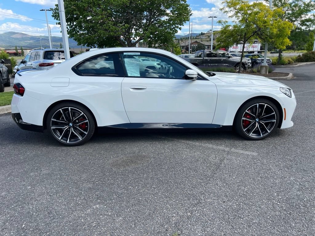 Used 2024 BMW 230i xDrive Coupe w/ Premium Package AWD/4WD image 10