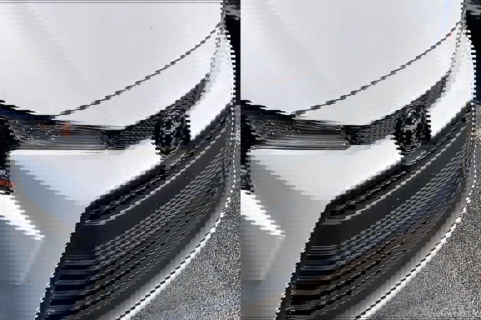 Certified 2023 Toyota Corolla LE w/ Carpet Mat Package (TMS) image 29