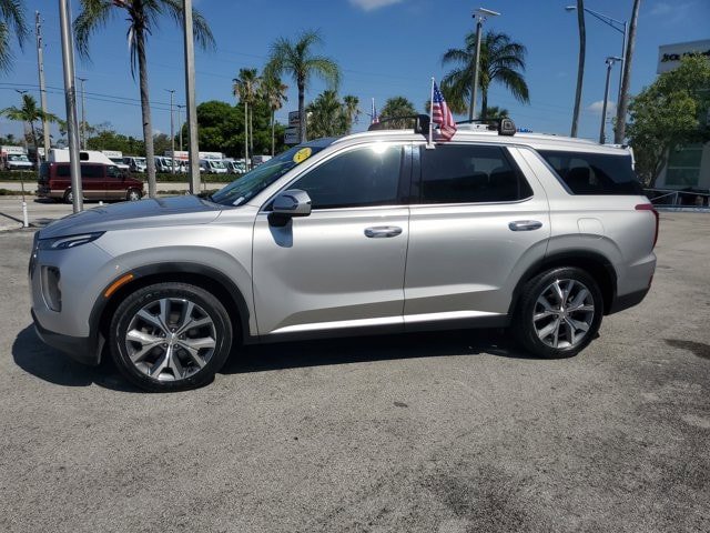 Used 2022 Hyundai Palisade SEL w/ 8P Bench Seat Package FWD image 4