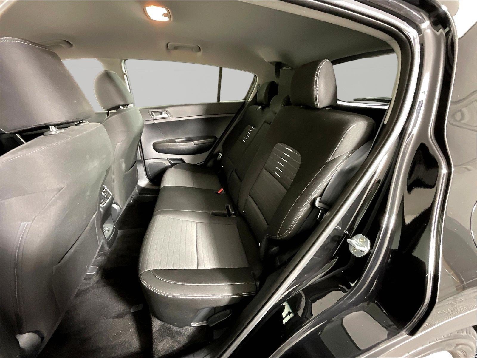 Used 2018 Kia Sportage LX w/ LX Popular Package FWD image 22
