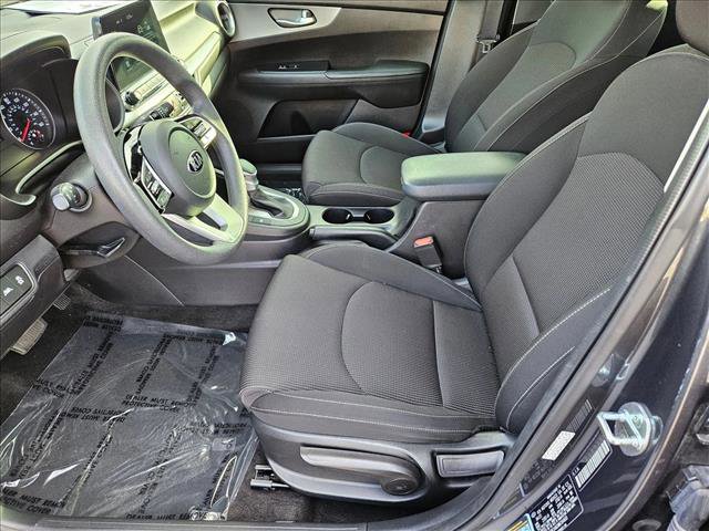 Used 2021 Kia Forte LXS image 14