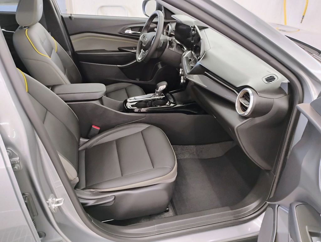New 2026 Chevrolet Trax ACTIV w/ Driver Confidence Package image 12