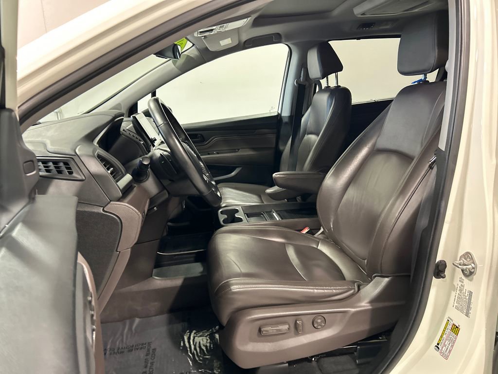 Used 2019 Honda Odyssey Touring image 15