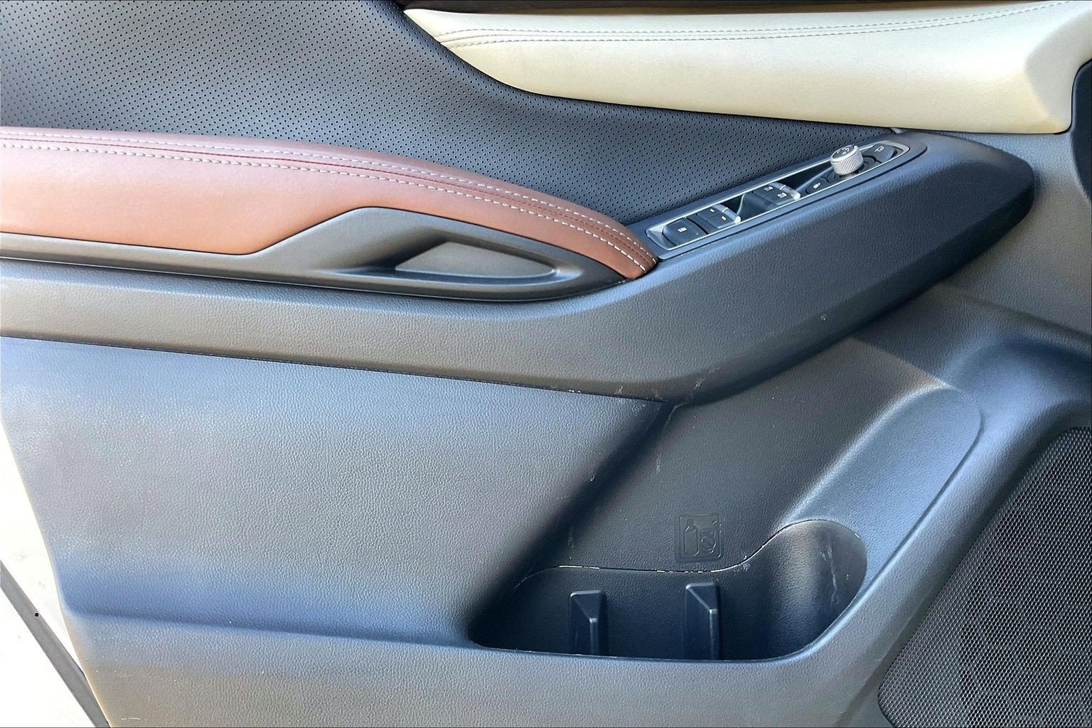 Used 2020 Subaru Ascent Touring w/ Popular Package #3 image 15