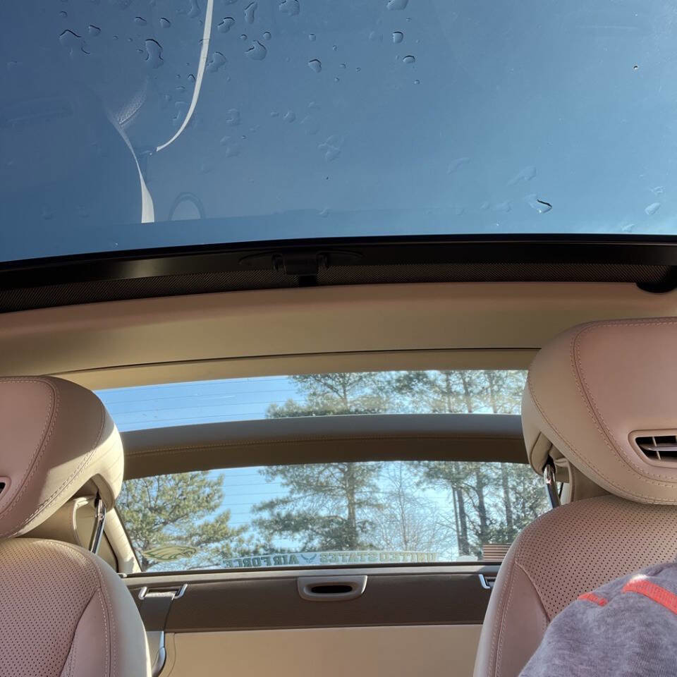 Used 2012 Mercedes-Benz SL 550 image 3