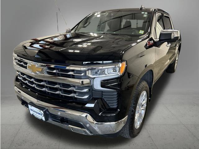 Used 2023 Chevrolet Silverado 1500 LTZ w/ Technology Package AWD/4WD image 1