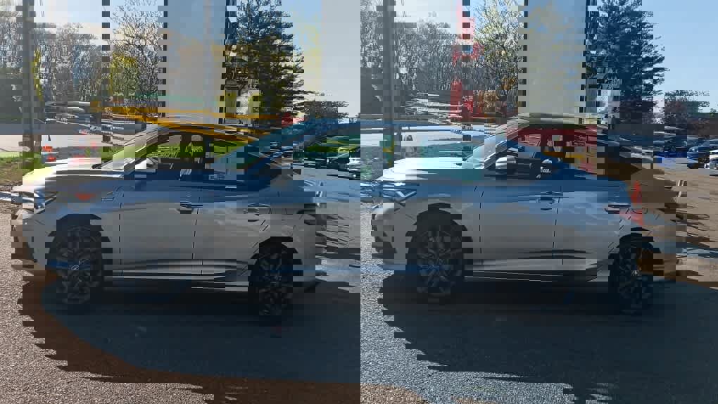 Used 2025 Acura Integra A-Spec FWD image 3