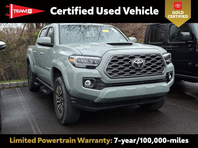 Certified 2022 Toyota Tacoma TRD Sport w/ TRD Premium Sport Package AWD/4WD image 1