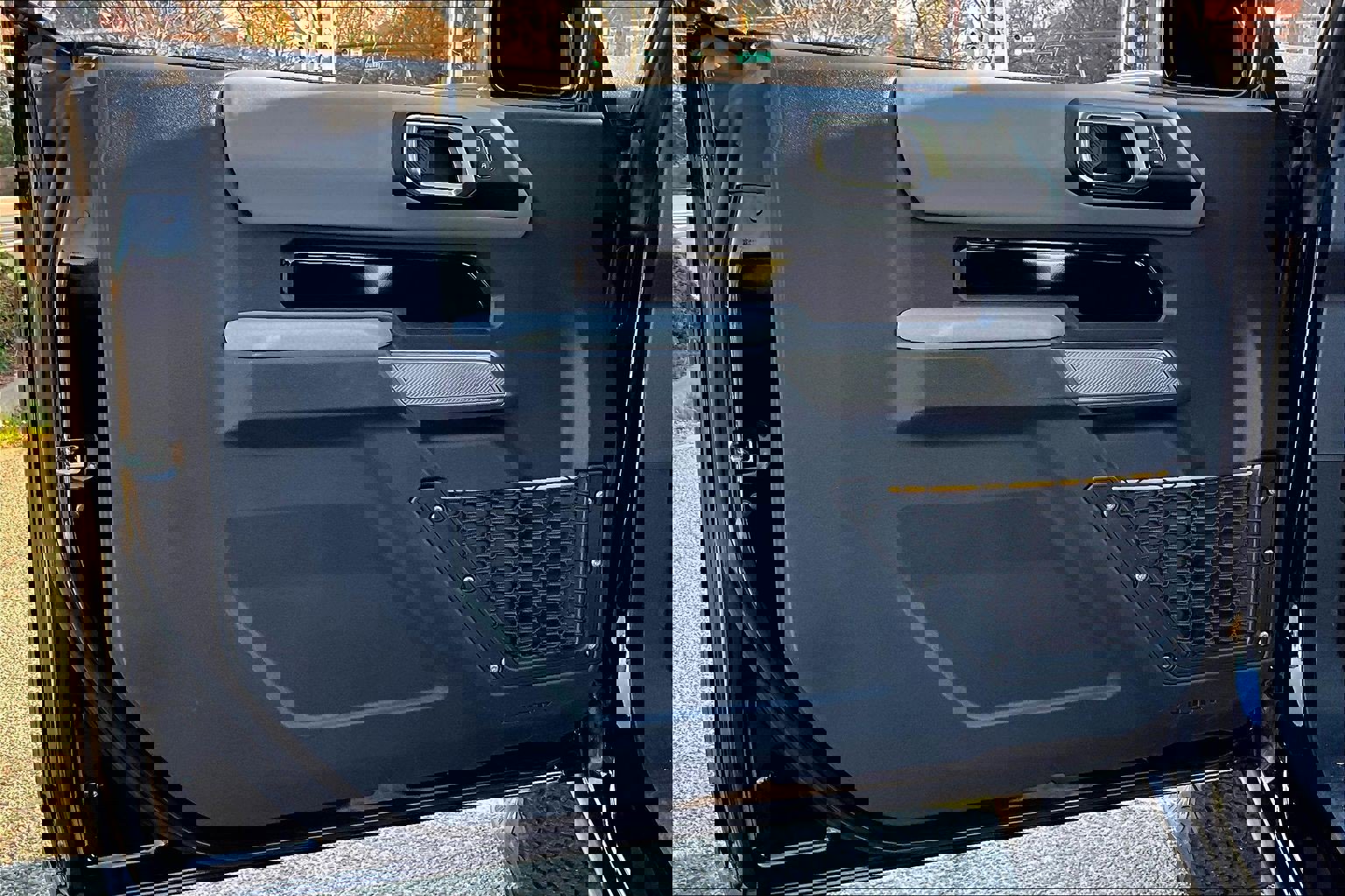 Used 2023 Ford Bronco Badlands image 17