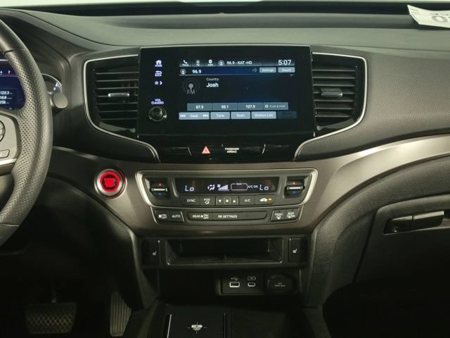 Used 2025 Honda Passport EX-L image 24